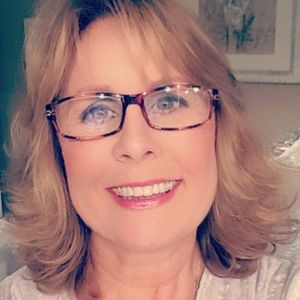 Meet your Posher, Joyce